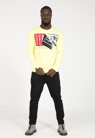 Sweat-shirt PLUS EIGHTEEN en jaune