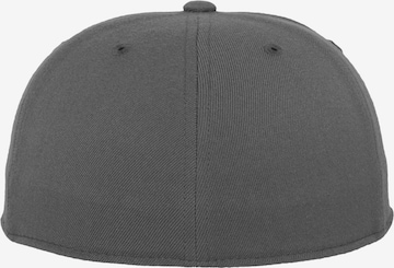 Cappello da baseball di Flexfit in grigio