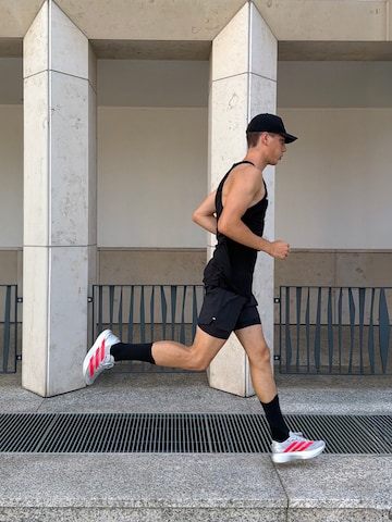 Fast Running Look by adidas