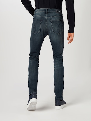 Calvin Klein Jeans Слим фит Дънки в синьо