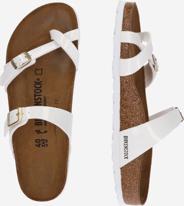 Infradito 'Mayari' di BIRKENSTOCK in bianco: lato