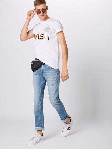 ALPHA INDUSTRIES - Camisa 'NASA Reflective' em branco