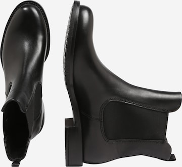 Chelsea Boots 'Sartorelle 25' ECCO en noir : sur le côté