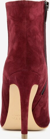 EVITA Ankle Boots in Red