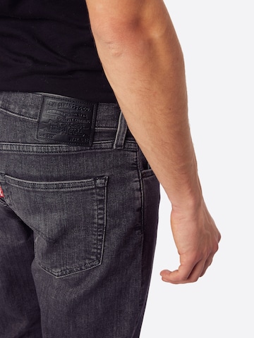 LEVI'S ® Tapered Jeans '512' in Zwart