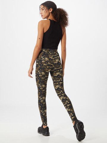 Urban Classics - Skinny Leggings em verde