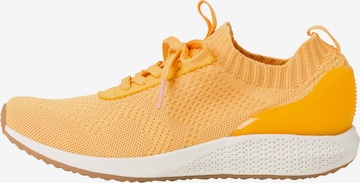 TAMARIS Rövid szárú sportcipők - sárga