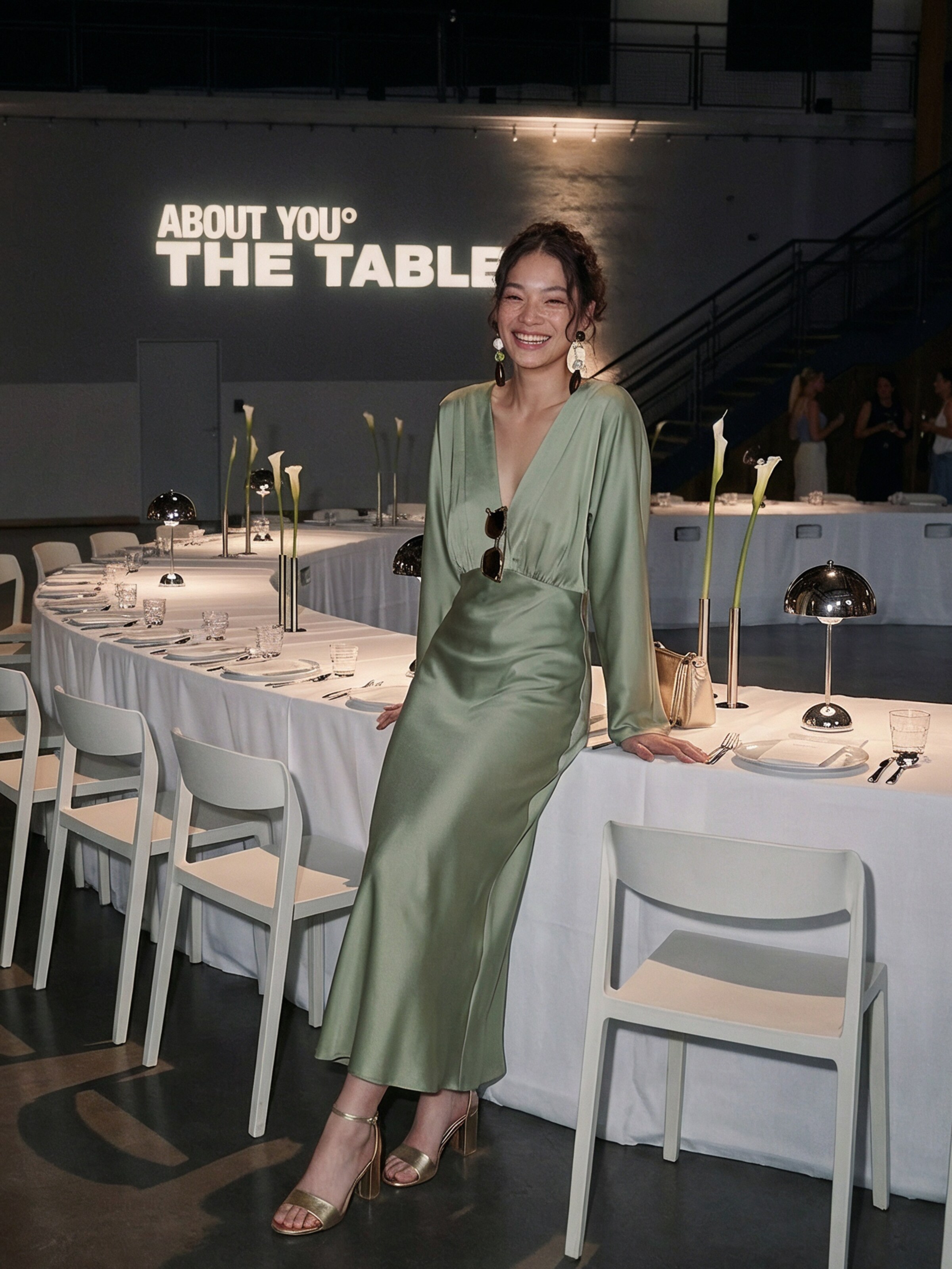 Mailin - Silky Green Dress Look
