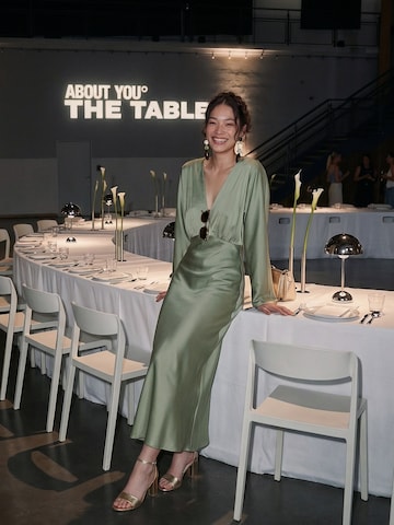 Silky Green Dress Look