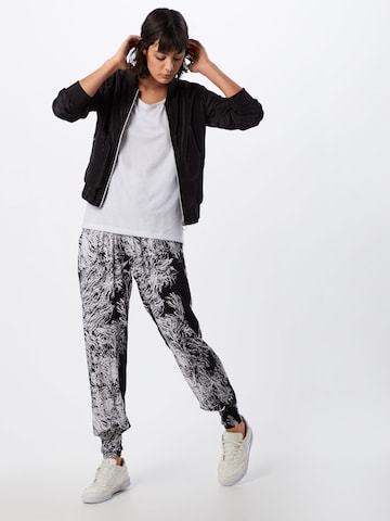 Urban Classics Loosefit Broek in Gemengde kleuren