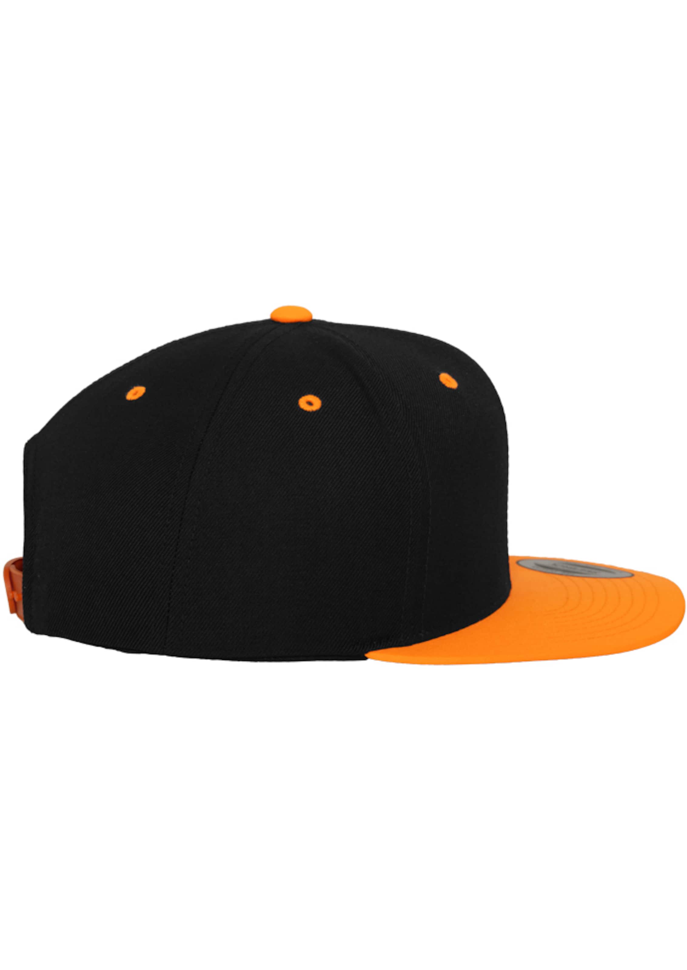 Flexfit Cap in Schwarz