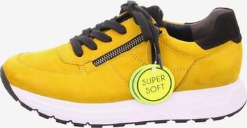 Sneaker bassa di Paul Green in giallo: frontale