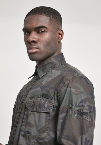 Brandit Slim fit Button Up Shirt in Green