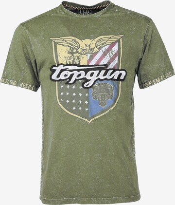 TOP GUN Shirt ' Insignia ' in Groen: voorkant