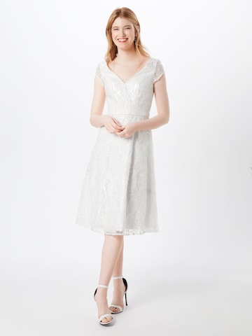 Robe de cocktail Unique en blanc : devant