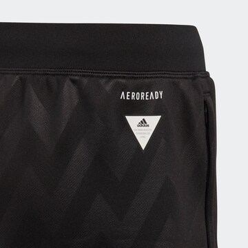 ADIDAS PERFORMANCE Regular Shorts in Schwarz: predná strana