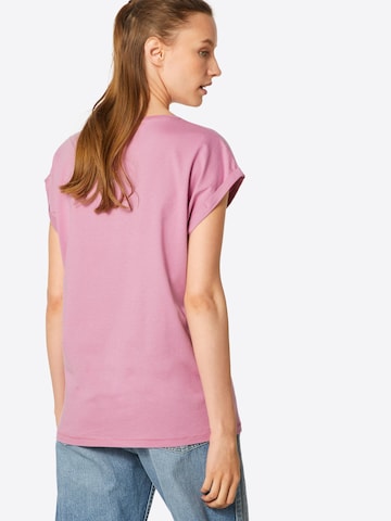 T-shirt Urban Classics en rose : derrière