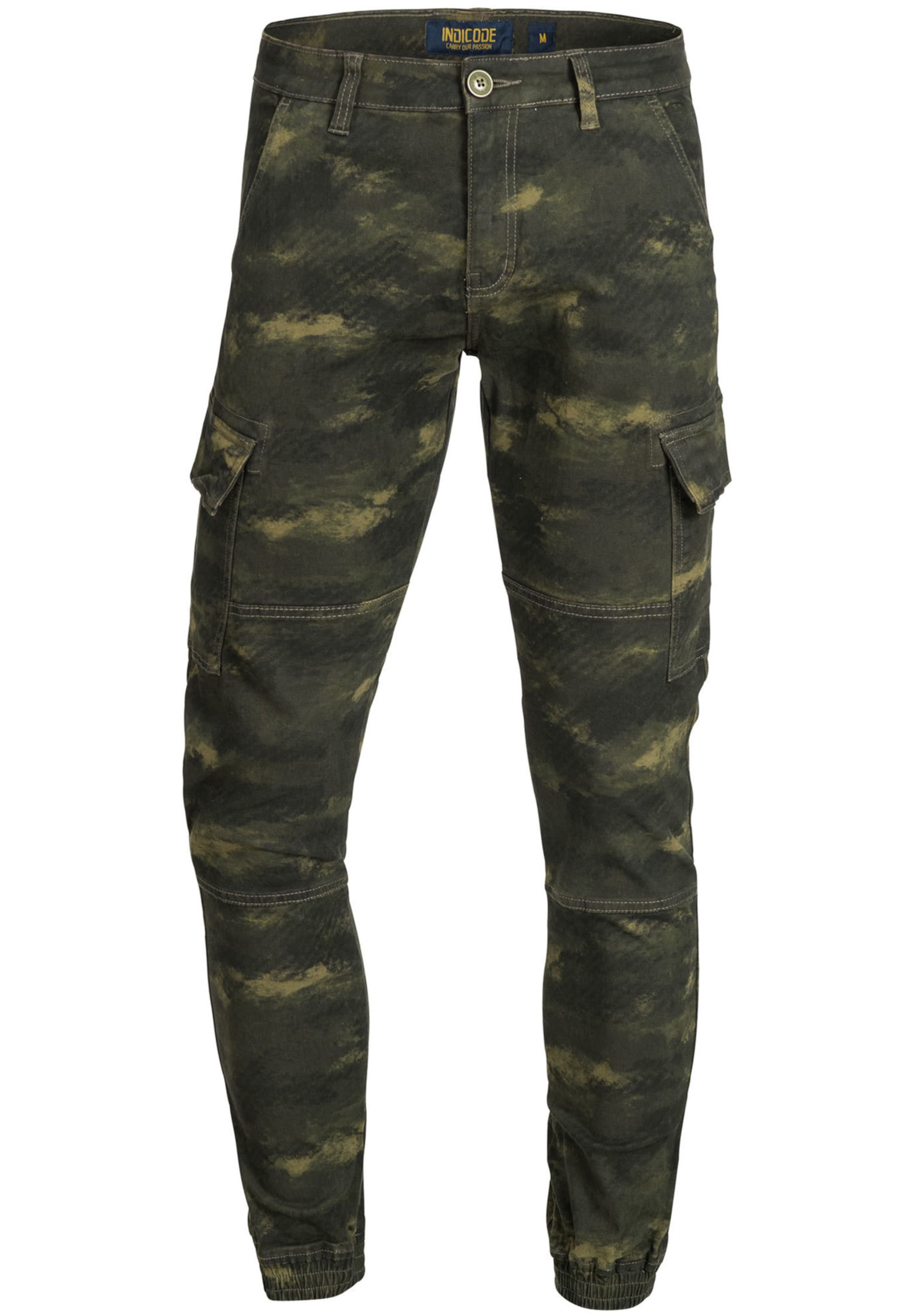 INDICODE JEANS Cargo trousers 'August' in Green: front