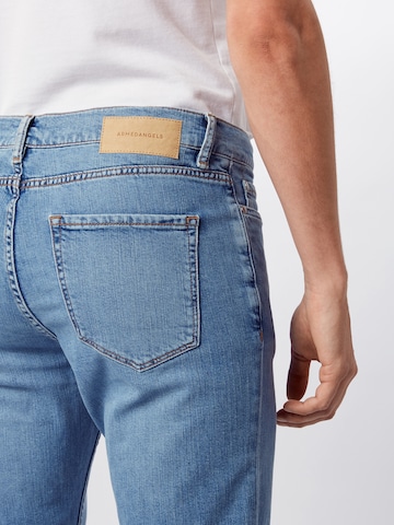 ARMEDANGELS Slimfit Jeans 'Iaan' in Blauw