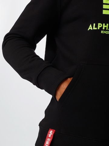 Bluză de molton de la ALPHA INDUSTRIES pe negru