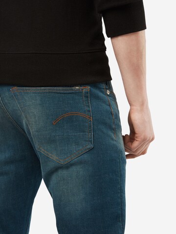 G-STAR Slimfit Džíny – modrá