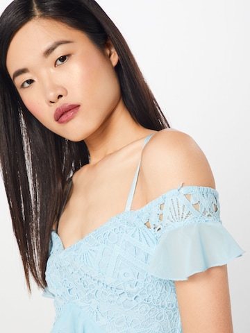 Robe d’été 'The Skies' Love Triangle en bleu