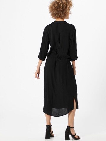 SOAKED IN LUXURY Dress 'Zaya' in Black