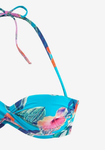 regular Bikini di LASCANA in colori misti