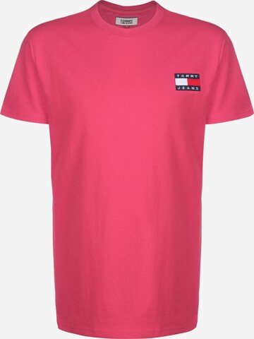 Tommy Jeans Regular Fit T-Shirt in Pink: predná strana