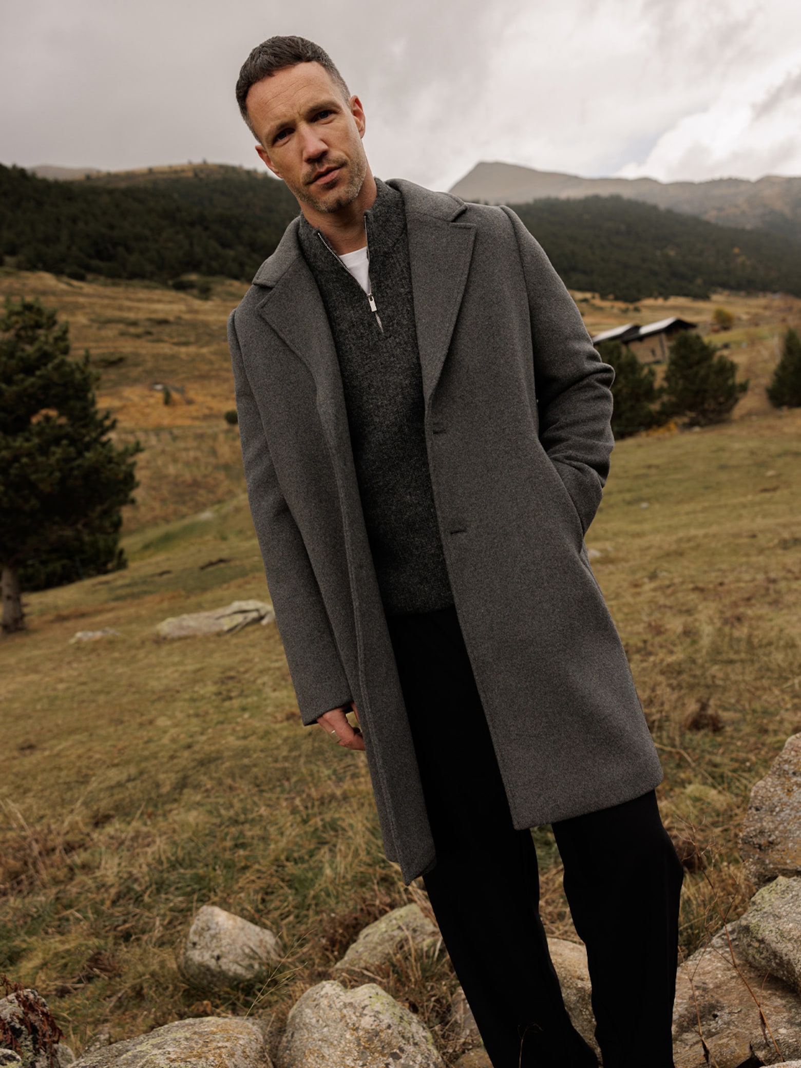 Където планините се срещат със стрийт стила DAN FOX APPAREL