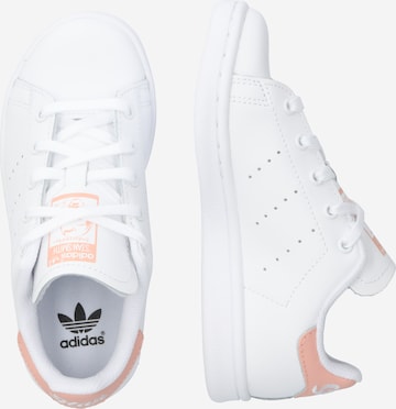 ADIDAS ORIGINALS Trainers 'Stan Smith' in White: side