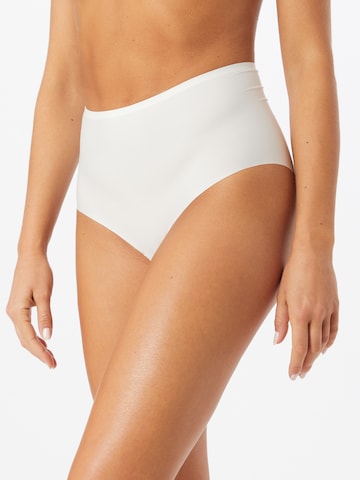 MAGIC Bodyfashion Regular Boyshorts in White: front