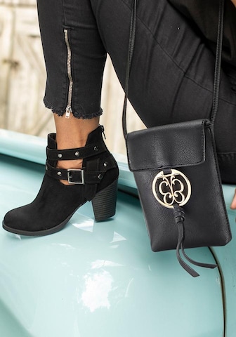 LASCANA Ankle boots in Black