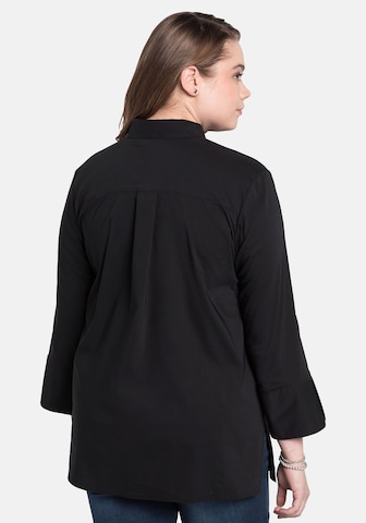 SHEEGO Tunic in Black