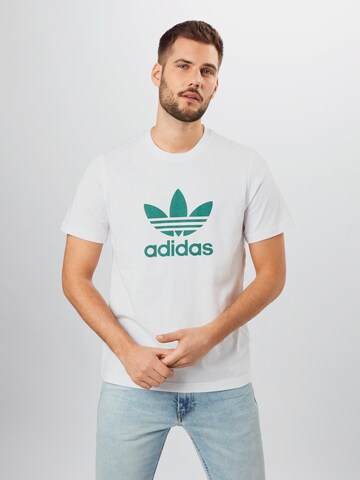 Tricou de la ADIDAS ORIGINALS pe alb: față