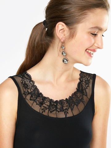 Cream Top 'Florence' in Black