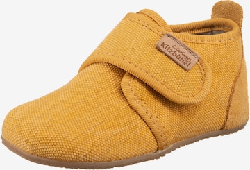 Living Kitzbühel Slippers in Yellow: front