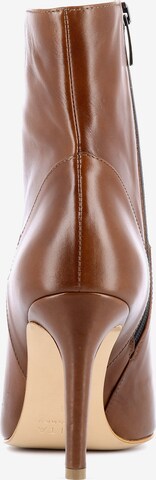 EVITA Ankle Boots in Brown