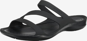 Crocs Pantolette 'Swiftwater' in Schwarz: predná strana