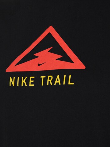 NIKE Regular Fit Sportshirt 'Trail' in Schwarz