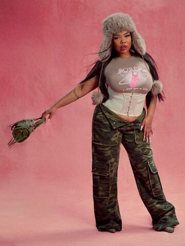 Cargo Pants Top And Hat Look
