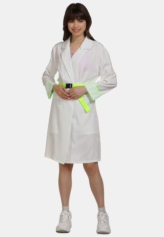 MYMO Summer Coat in White: front