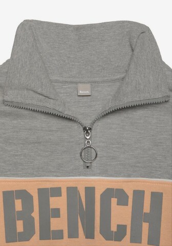 BENCH Sweatshirt 'Contrast' in Grey