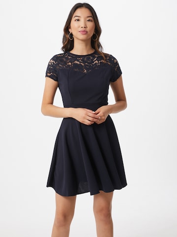 Rochie de cocktail de la WAL G. pe albastru: față