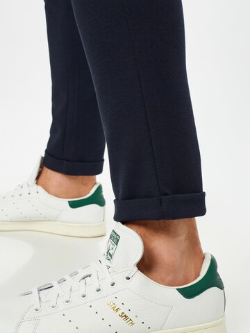 Slimfit Pantaloni chino di Lindbergh in blu