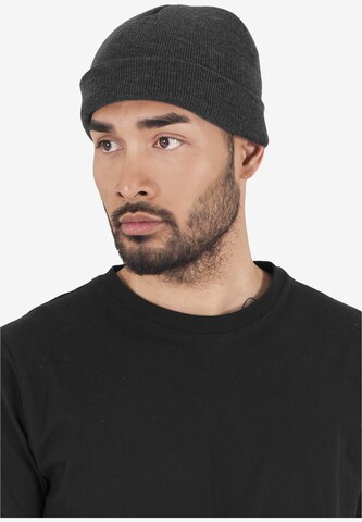 Bonnet 'Yupoong' Flexfit en gris : devant