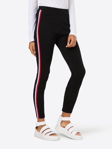 Urban Classics Skinny Leggings in Black: front