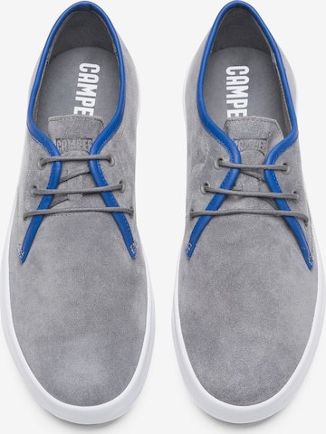 CAMPER Sneaker in Grau