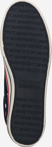 Tommy Jeans Sneakers in Blue: bottom