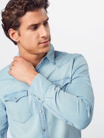 LEVI'S ® Средняя посадка Рубашка 'BARSTOW WESTERN STANDARD' в Синий